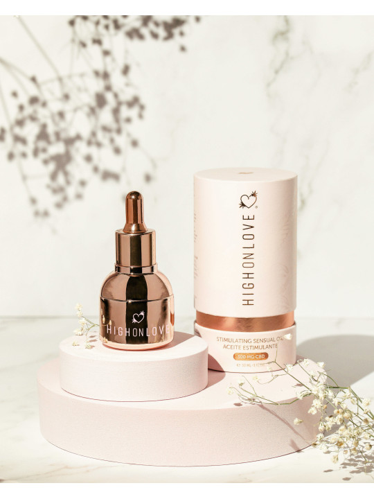 Huile sensuelle stimulante avec 300 mg de CBD 30 ml